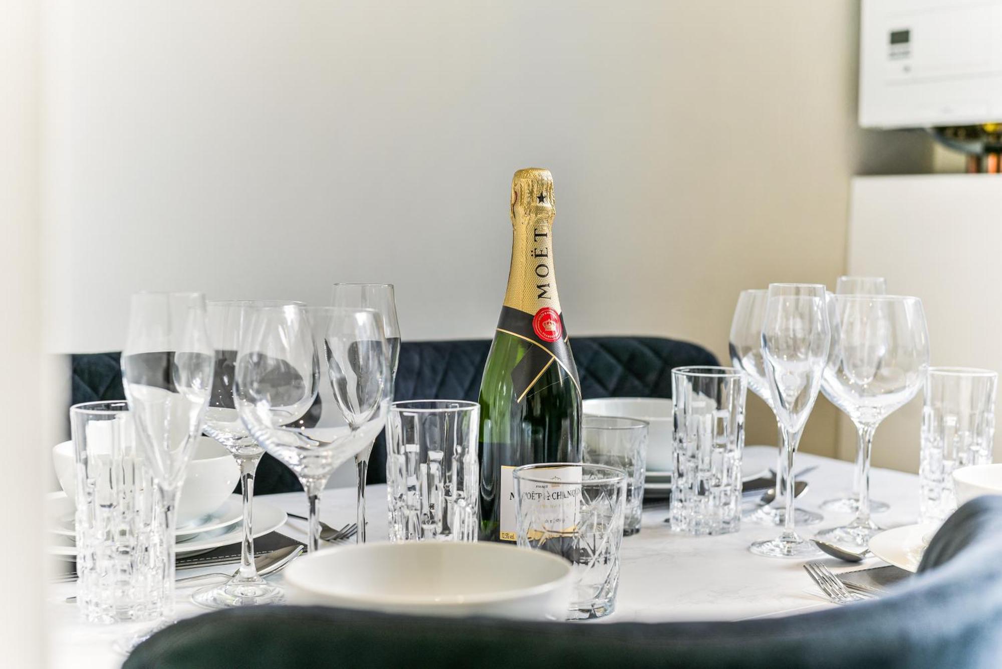 Avari Apartments - Hatton Collection لندن المظهر الخارجي الصورة